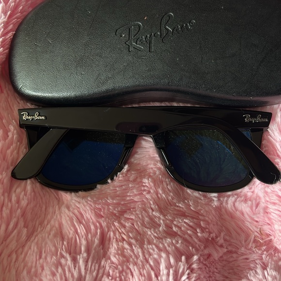 Ray-Ban sunglasses main image 5